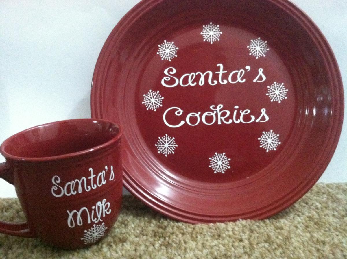 Christmas Cookies Plate And Cup on Luulla
